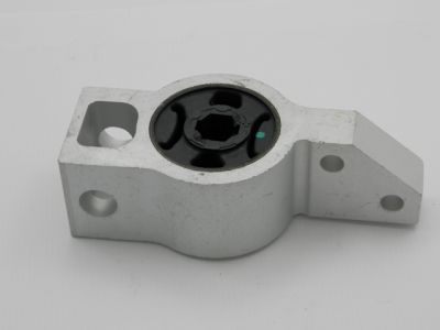 FEB SILENTBLOK RAMENO PŘEDNÍ SPODNÍ - ZADNÍ PRAVÉ VW GOLF V 03-,CADDY 04-,TOURAN 03-,AUDI A3 03-,OCTAVIA 04-,SEAT ALTEA