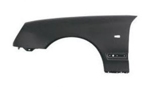 Přední blatník MERCEDES-BENZ E-KLASSE (W210) s otvorem pro blikač 1995-1999 přední levý