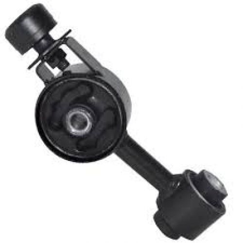 nissan-tiida-c11-1-8-05-12-pravy3.jpg