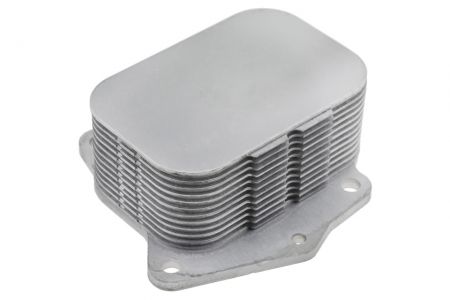 NTY Chladič oleje SUZUKI SX4 1.6DDIS 2007- VOLVO S40 1.6D 2005- 1103.K0 1103.N9 1103.K2 1145941 1145954 1359937 1474845 AV2Q6L625AA SU001-00583 Y40114310 Y40114310A