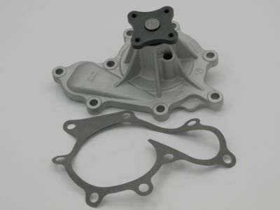 GMB VODNÍ PUMPA NISSAN ALMERA 2.2 TDI 00-, PRIMERA 2.2 TDI 02-, X-TRAIL 2.2 TDI 01-, A